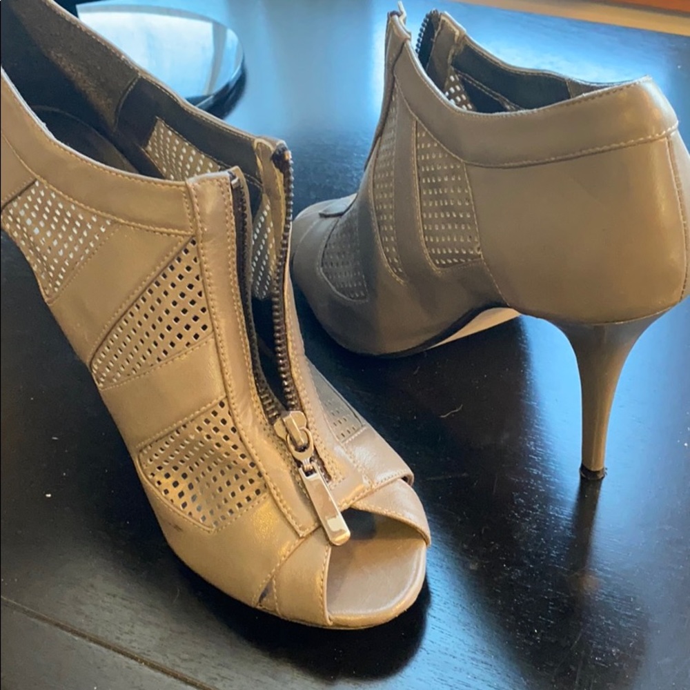 High heel booties